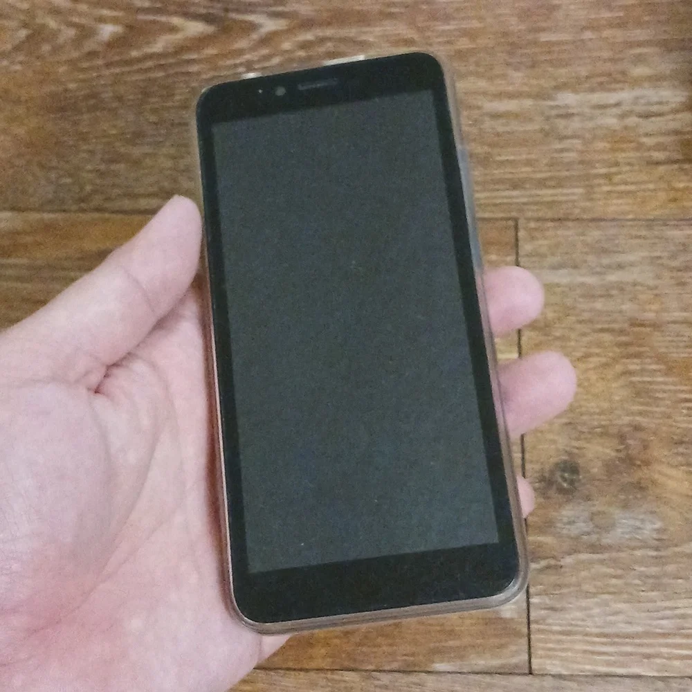 UNO Premier Pro Android Smartphone